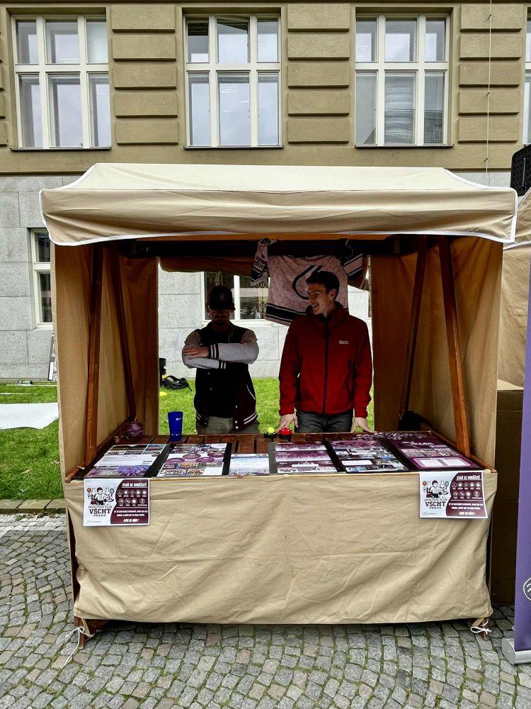  ◳ Campusfest (4) (jpg) → (originál)