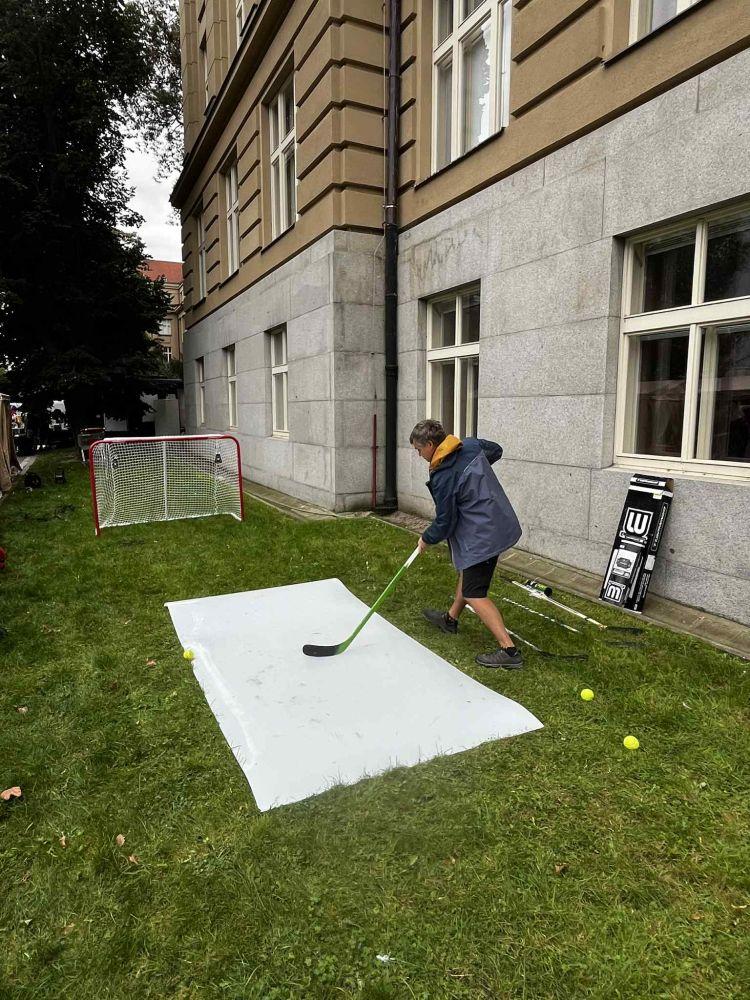  ◳ Campusfest (1) (jpg) → (originál)