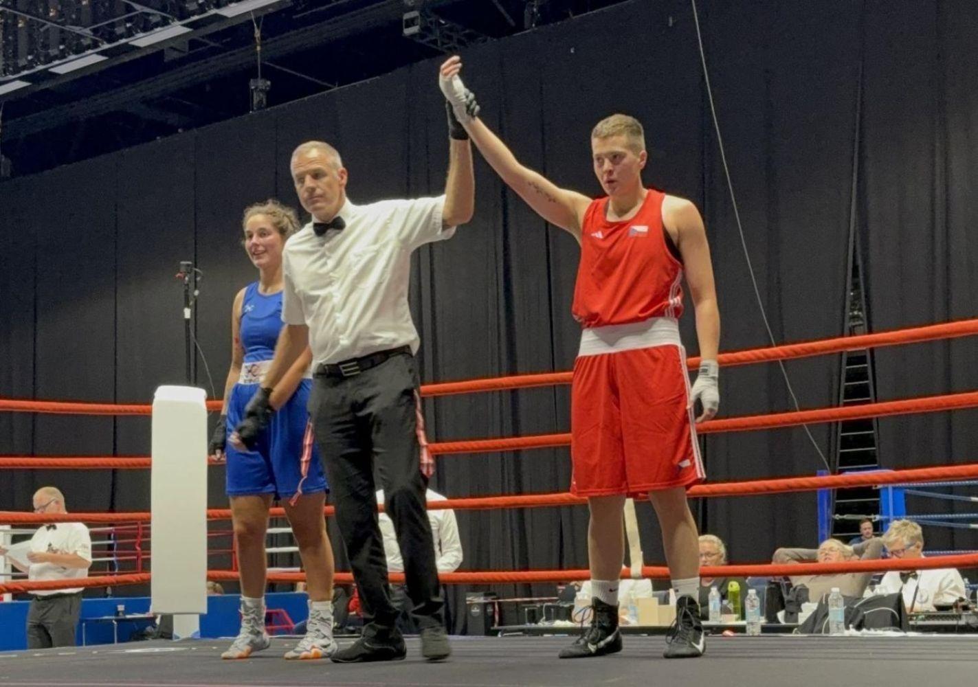 Stella Blažková box